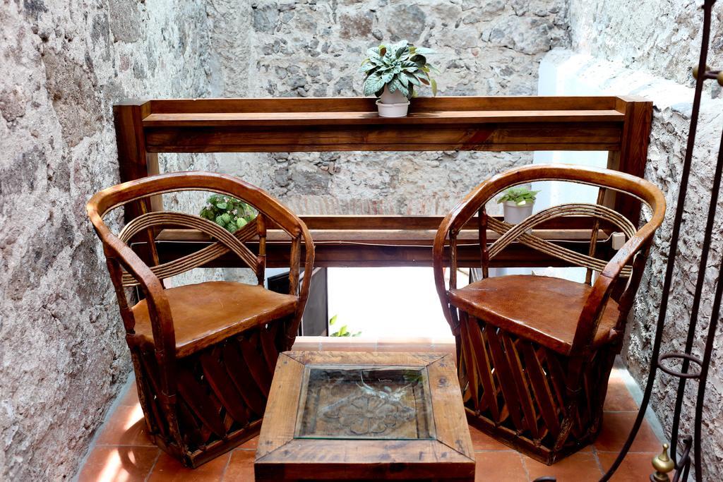 Bed and Breakfast Casa Correo Альенде Экстерьер фото