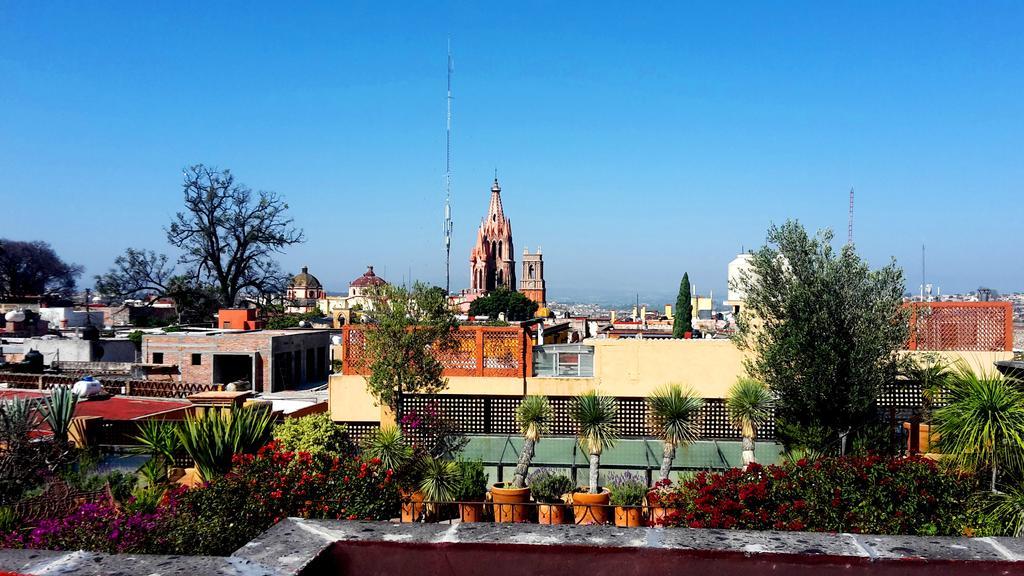 Bed and Breakfast Casa Correo Альенде Экстерьер фото