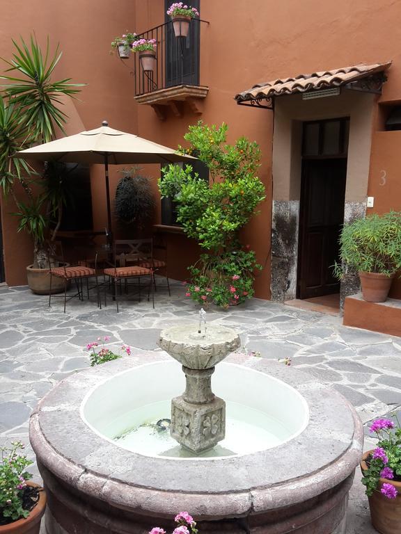 Bed and Breakfast Casa Correo Альенде Экстерьер фото
