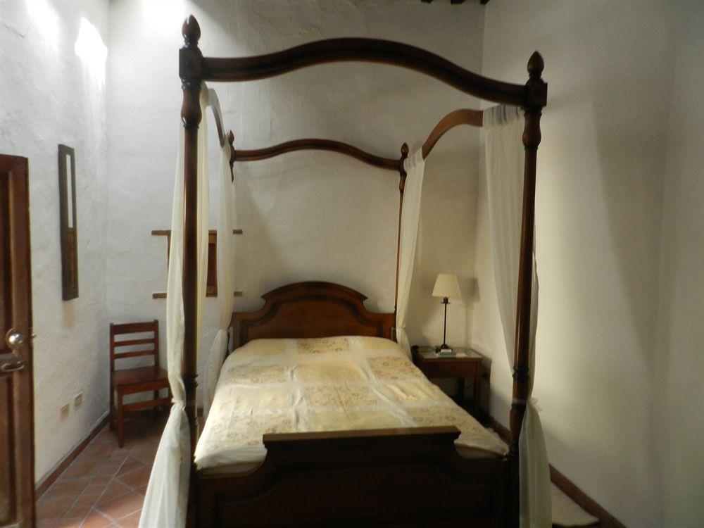 Bed and Breakfast Casa Correo Альенде Экстерьер фото