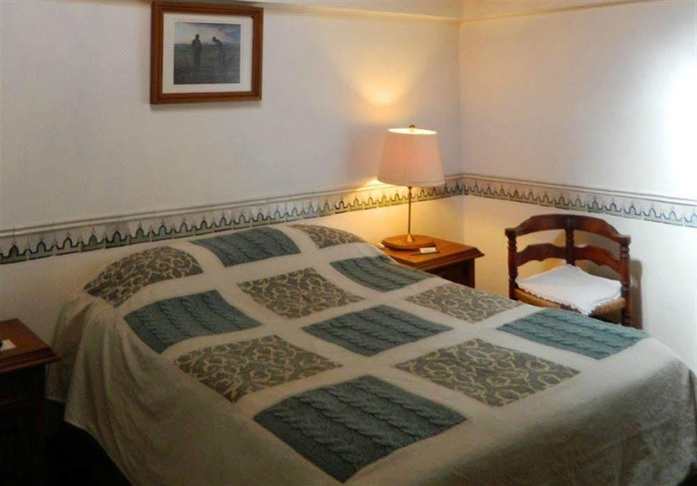 Bed and Breakfast Casa Correo Альенде Экстерьер фото