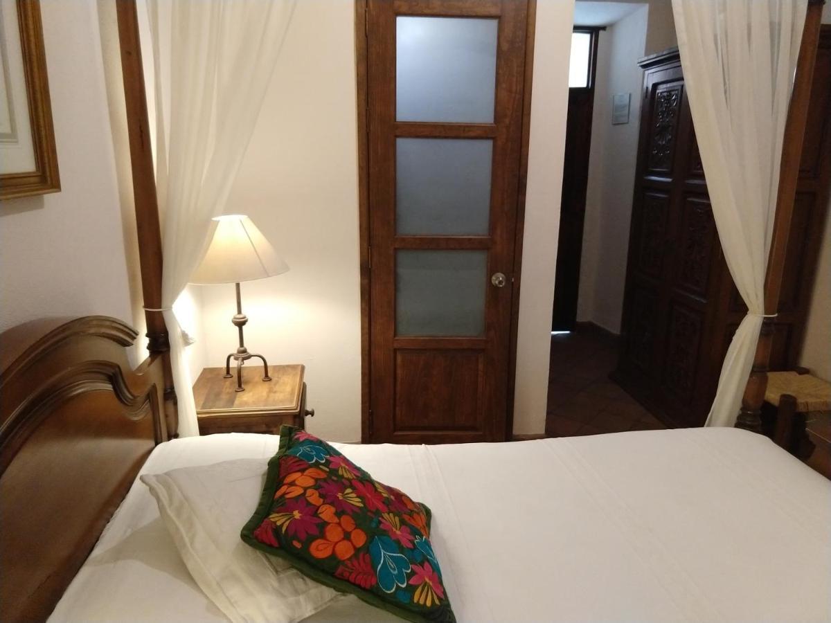 Bed and Breakfast Casa Correo Альенде Экстерьер фото